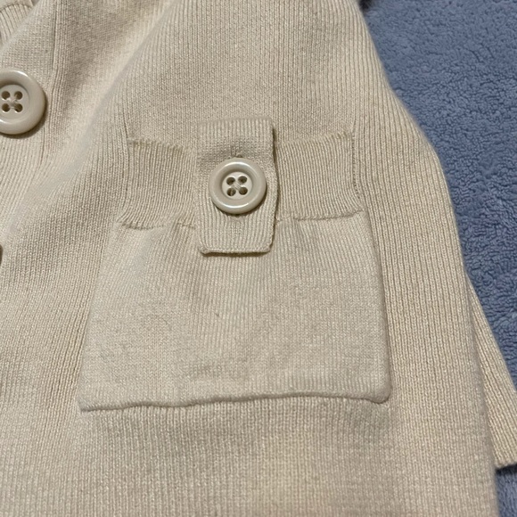 Puff sleeve sweater - Picture 3 of 4